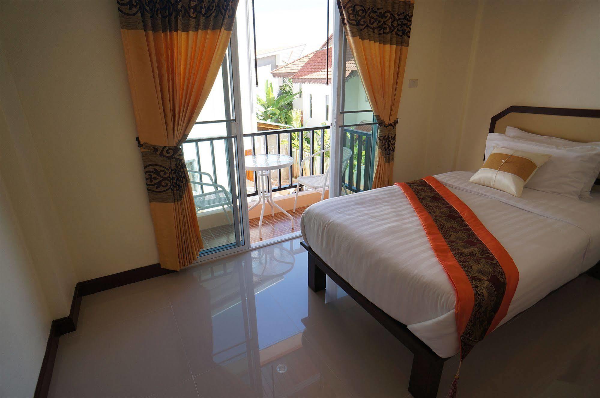 Manee Cool Mueang Otel Chiang Mai Dış mekan fotoğraf